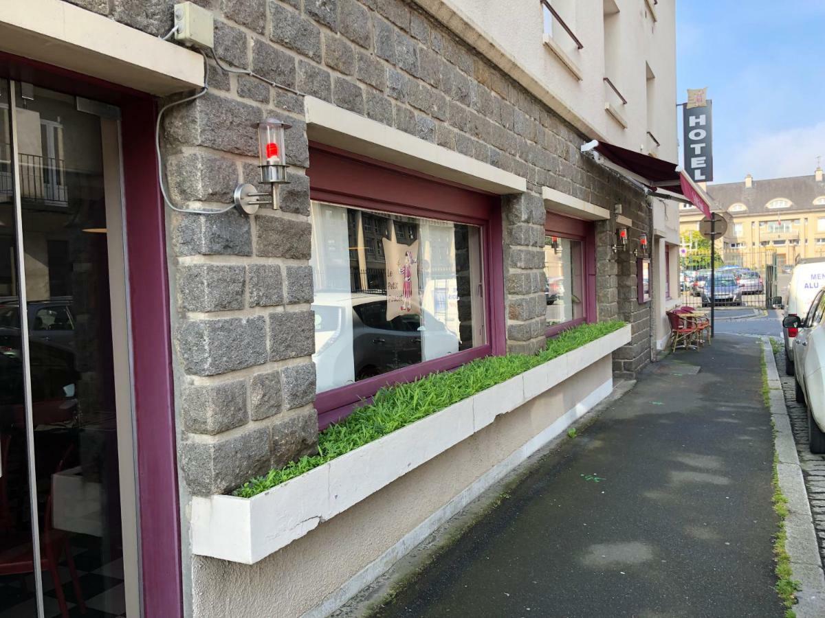 Le Petit Poucet Hotel Saint-Lo Buitenkant foto